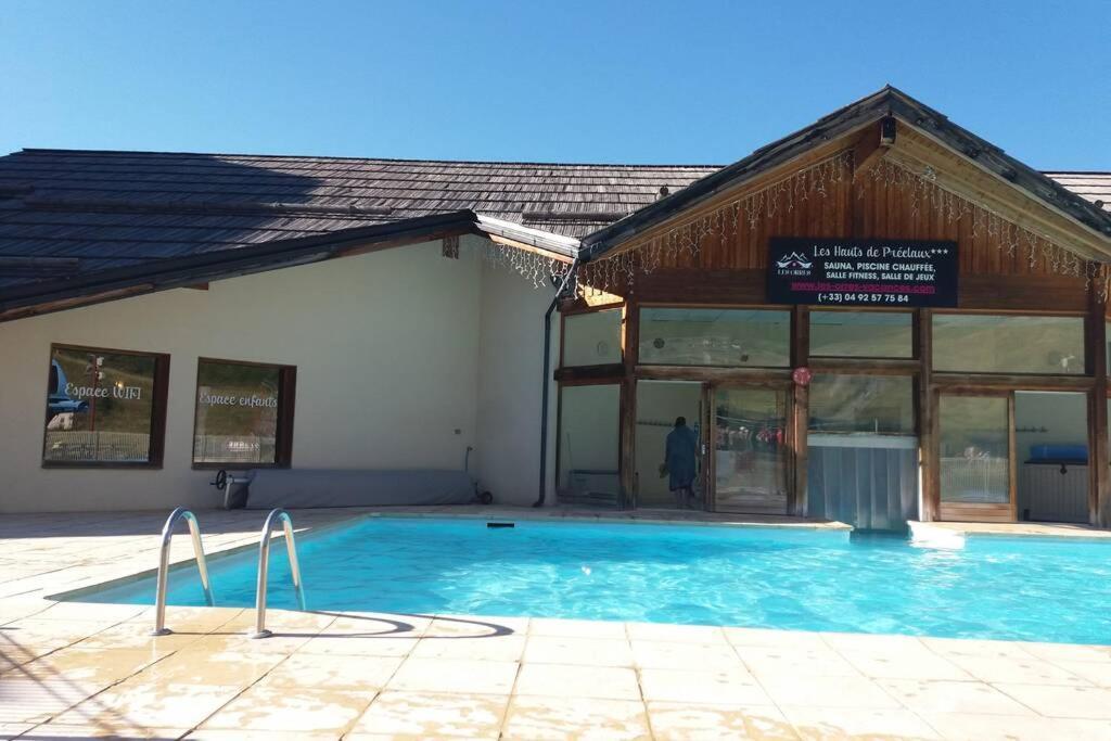 Chaleureux Appartement Au Coeur Des Orres 1800, Menage Compris Les Orres Exteriör bild
